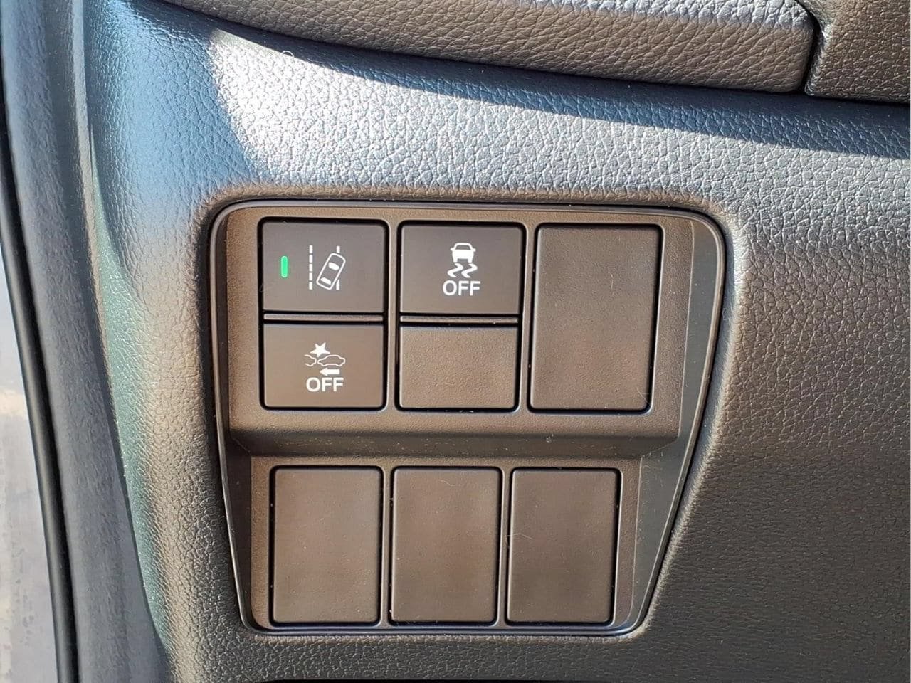 Used 2017 Honda CR-V EX image 16