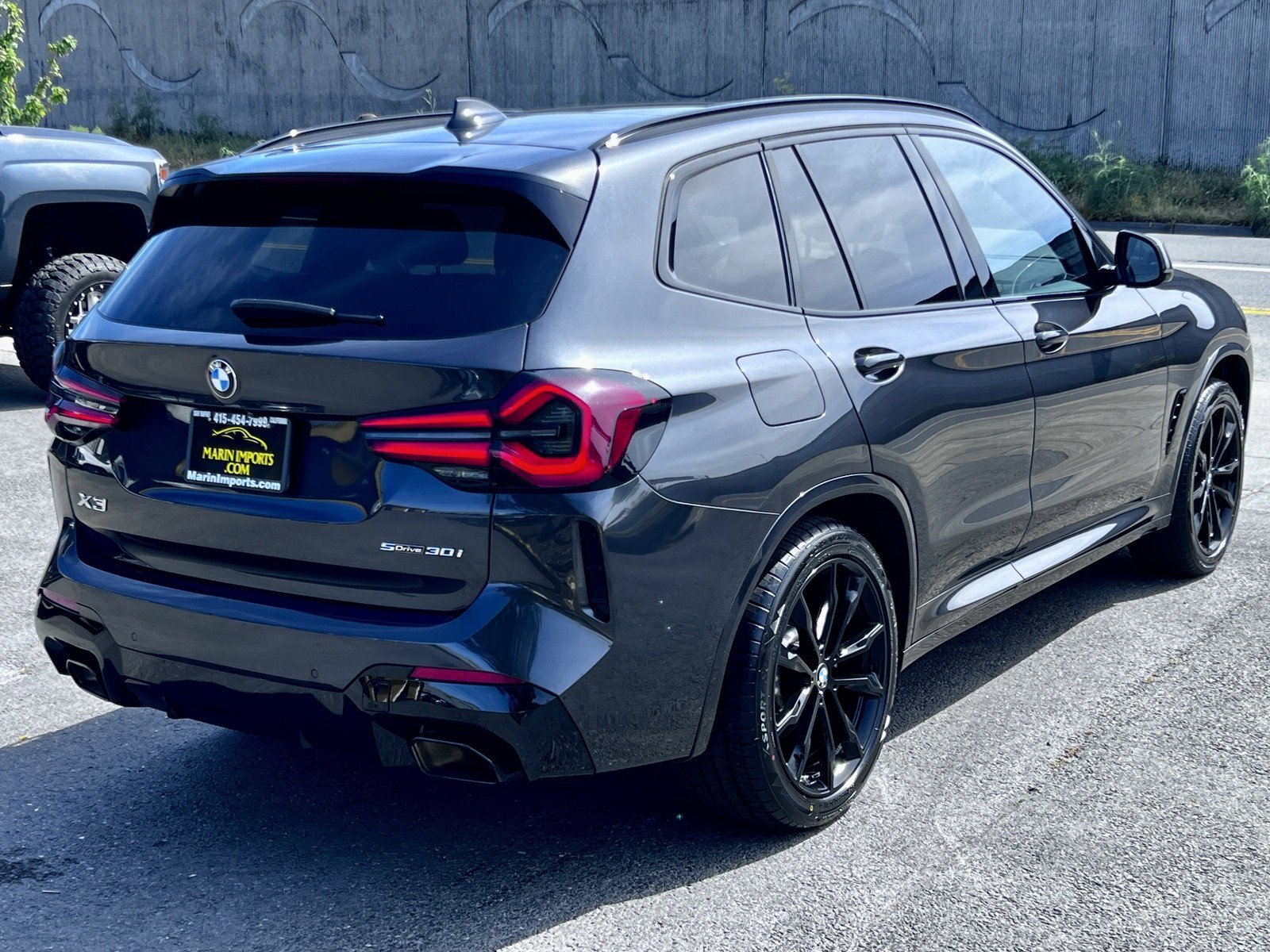 Used 2023 BMW X3 sDrive30i w/ M Sport Package RWD image 6