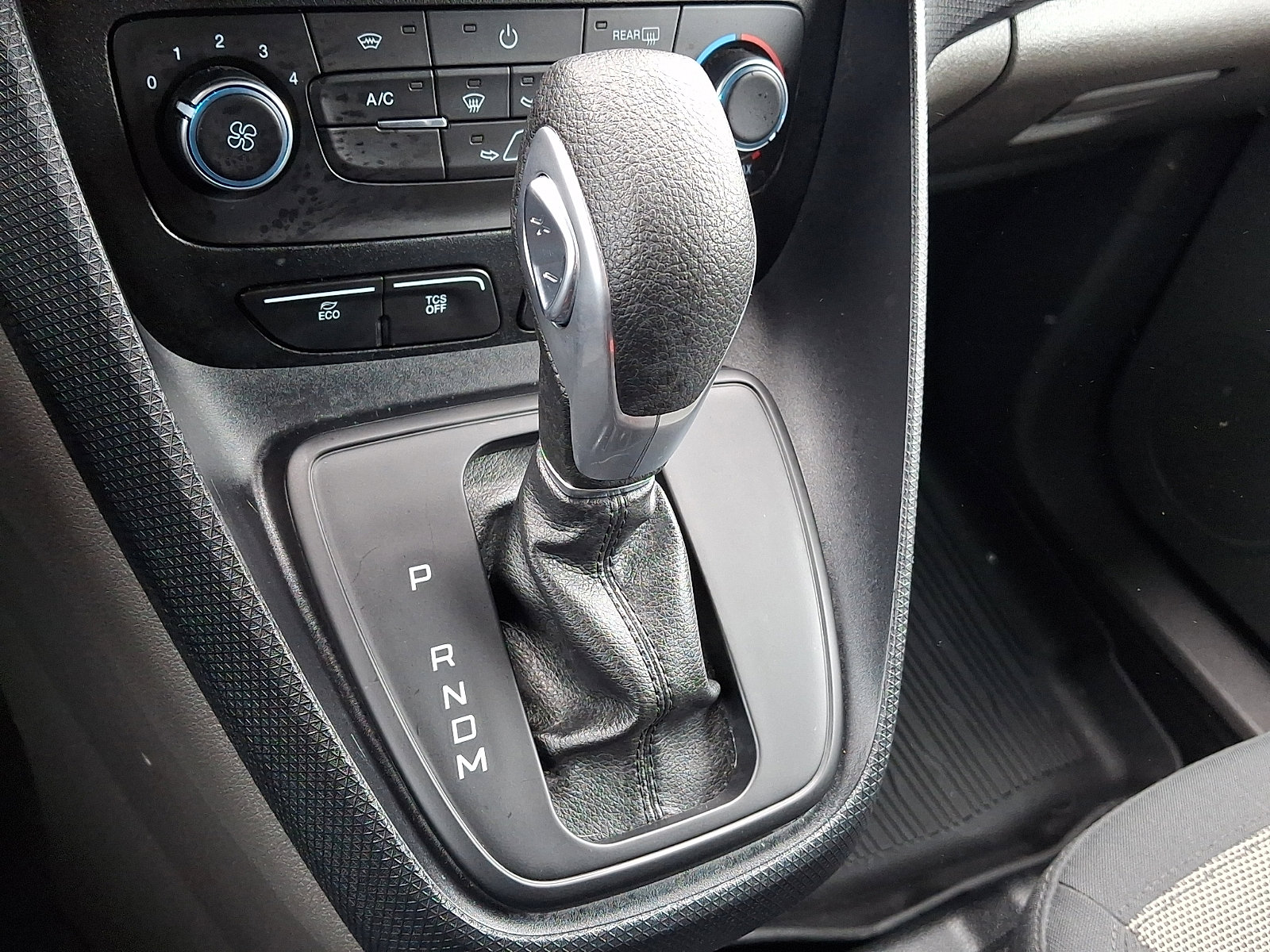 Certified 2023 Ford Transit Connect XL image 16