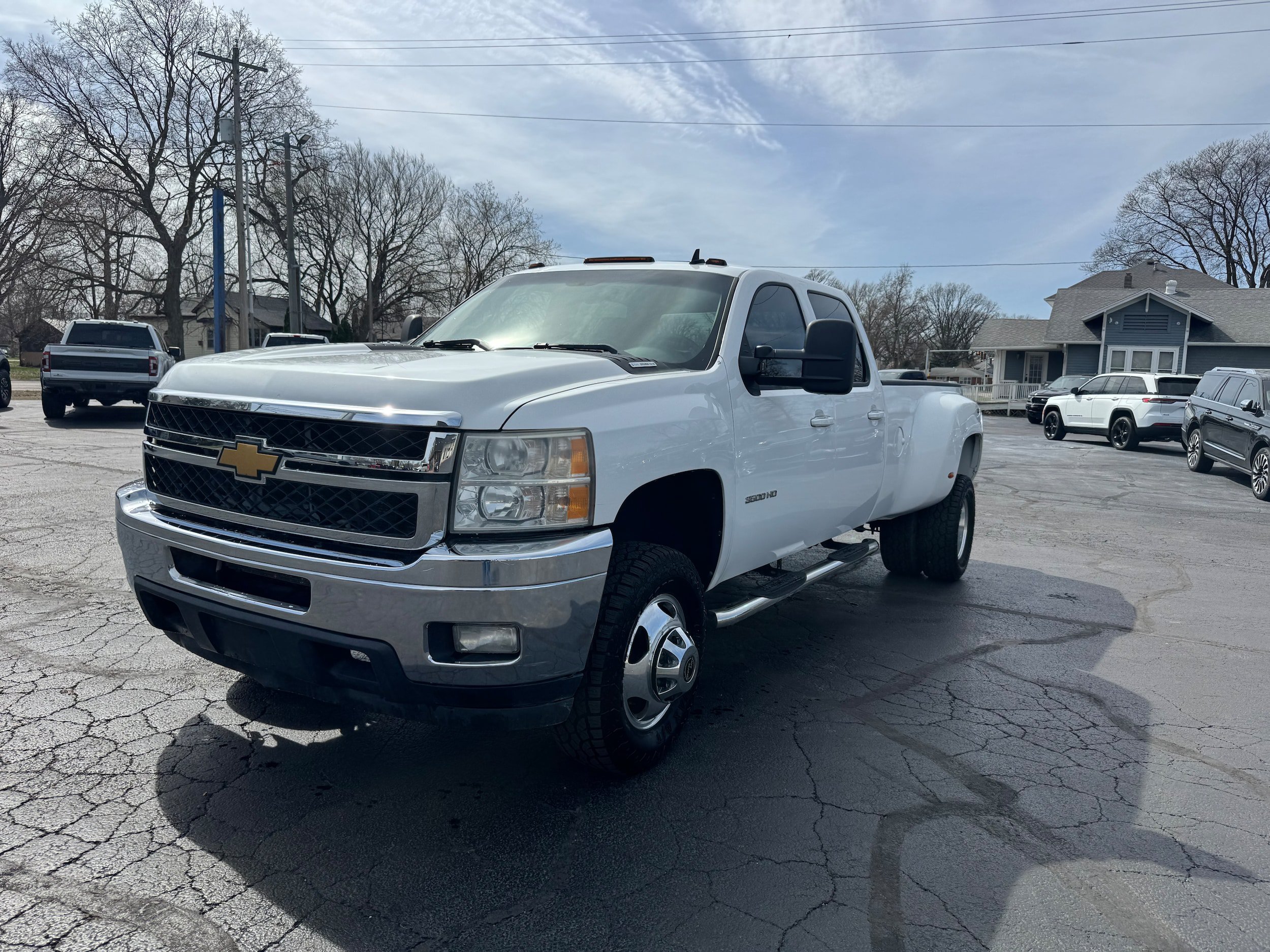 Used 2014 Chevrolet Silverado 3500 LTZ w/ LTZ Plus Package AWD/4WD image 1