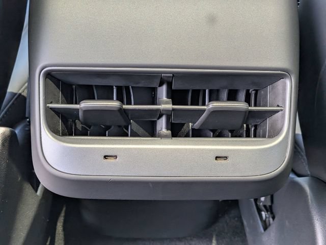 Used 2021 Tesla Model Y Performance AWD/4WD image 19