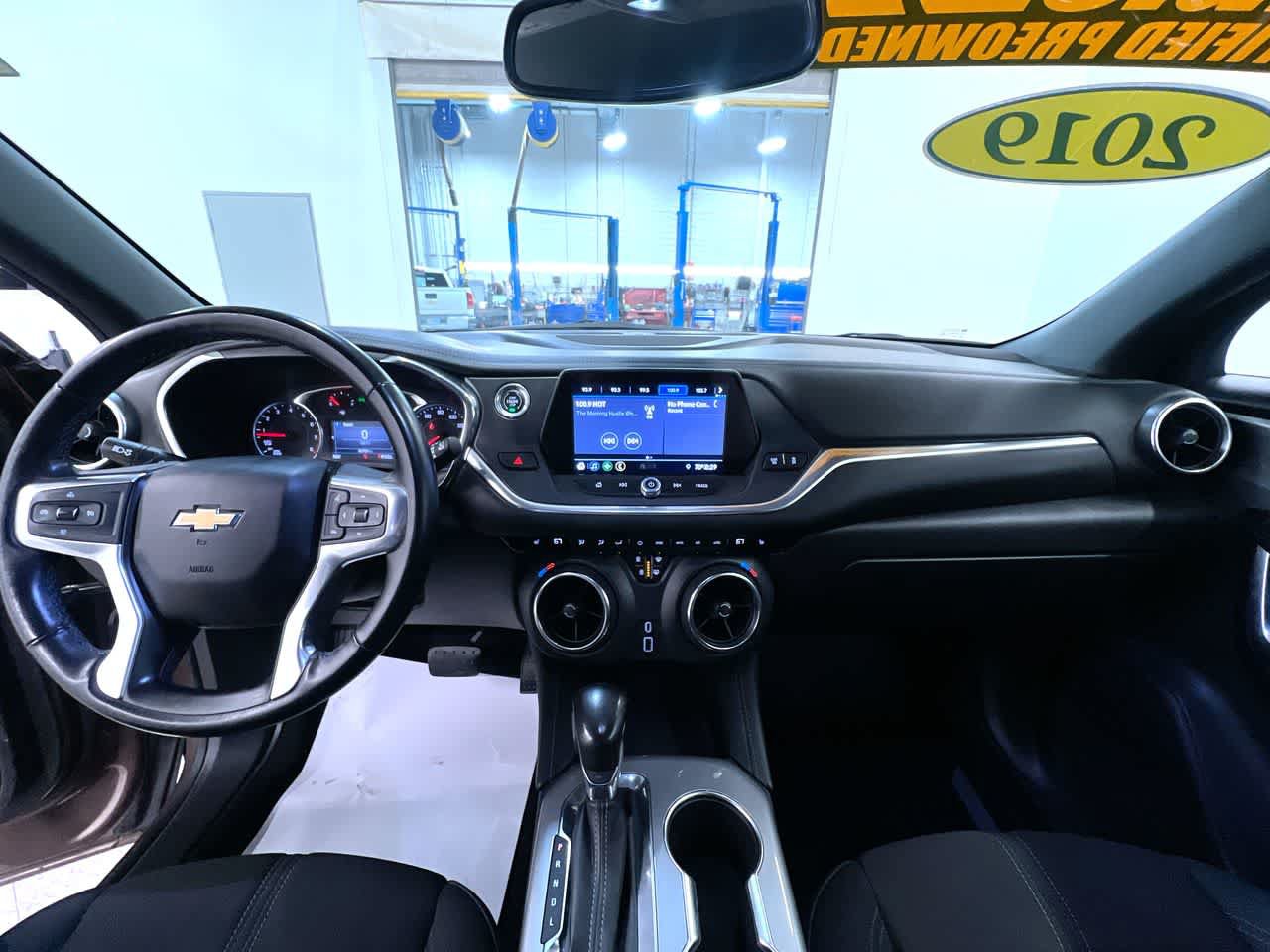 Used 2019 Chevrolet Blazer LT FWD image 23