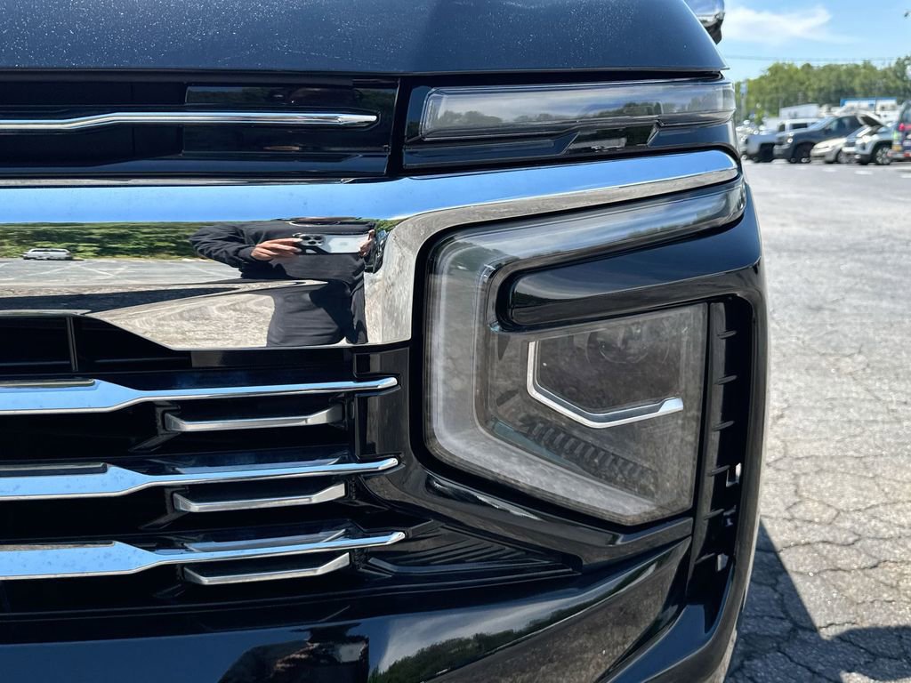 Used 2025 Chevrolet Tahoe Premier RWD image 10