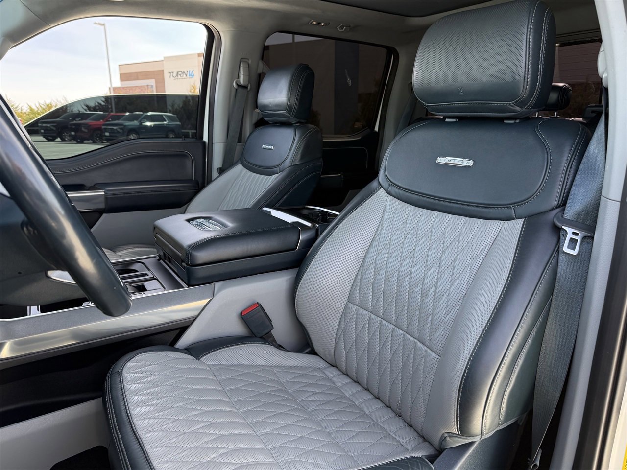 Used 2021 Ford F150 Limited image 22