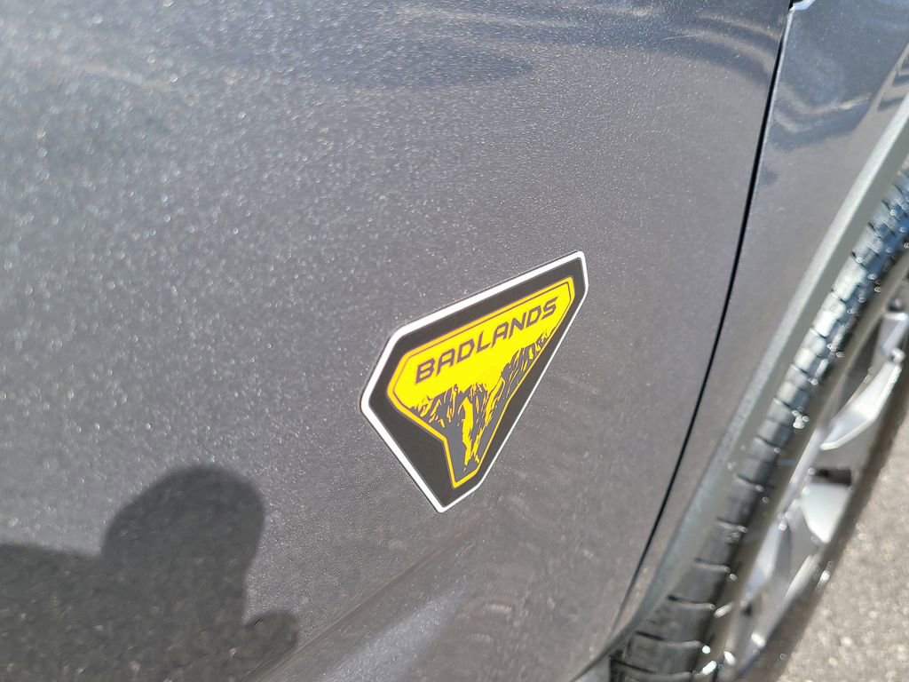 Used 2021 Ford Bronco Sport Badlands image 6