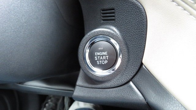 Used 2025 Subaru Outback Limited image 21