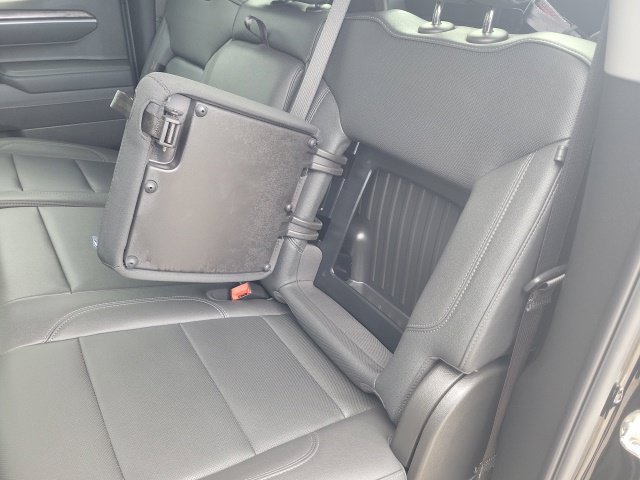Used 2025 Chevrolet Silverado 1500 LTZ AWD/4WD image 29