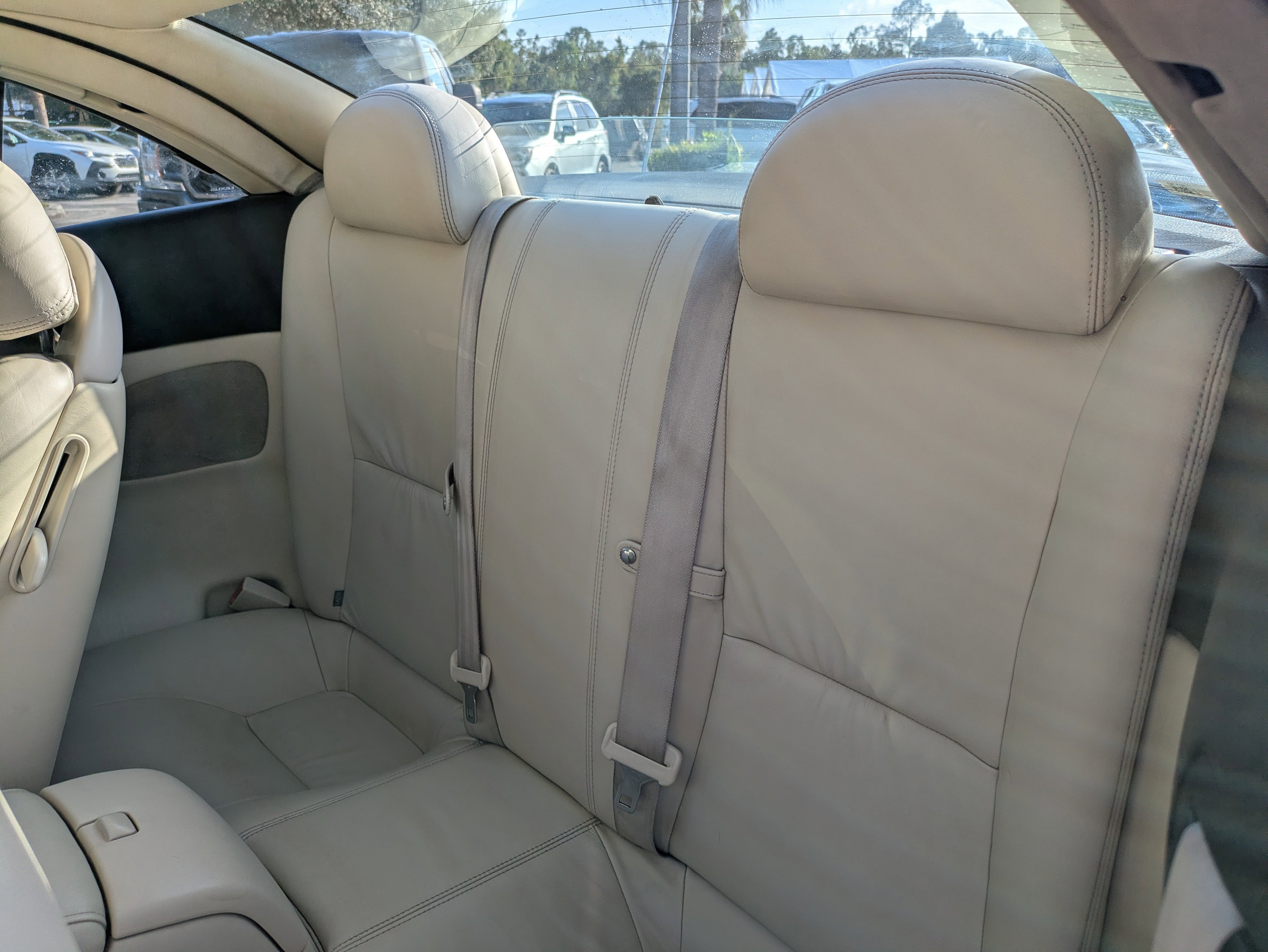 Used 2004 Lexus SC 430 Convertible image 16