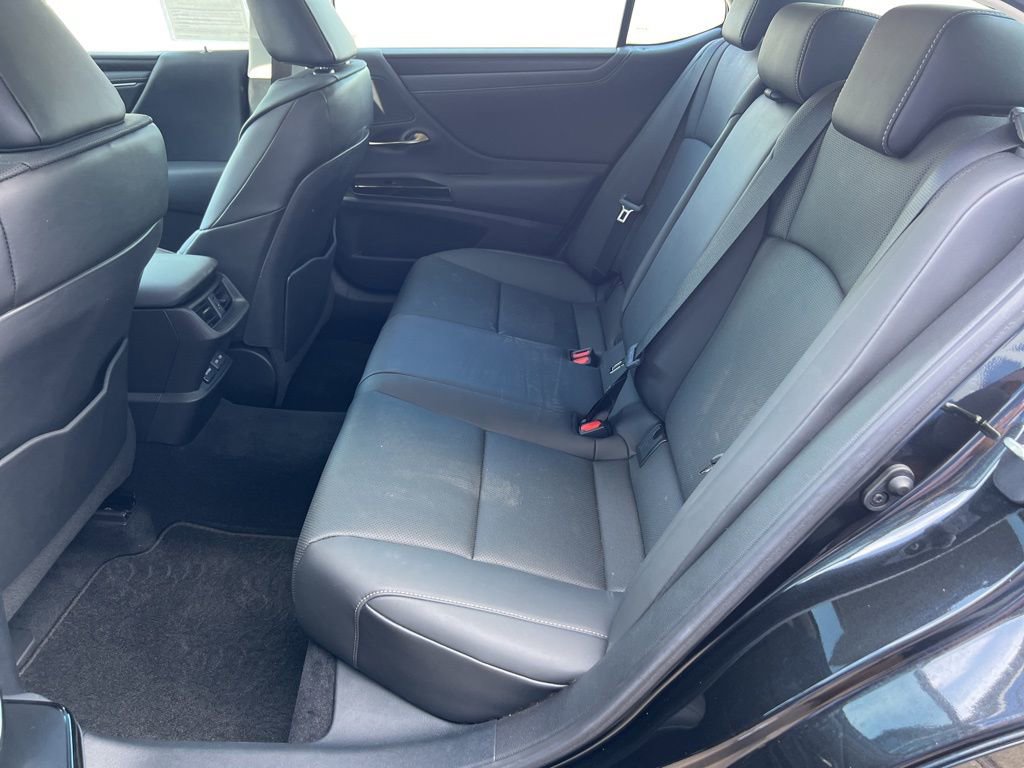 Used 2022 Lexus ES 350 w/ Premium Package image 18