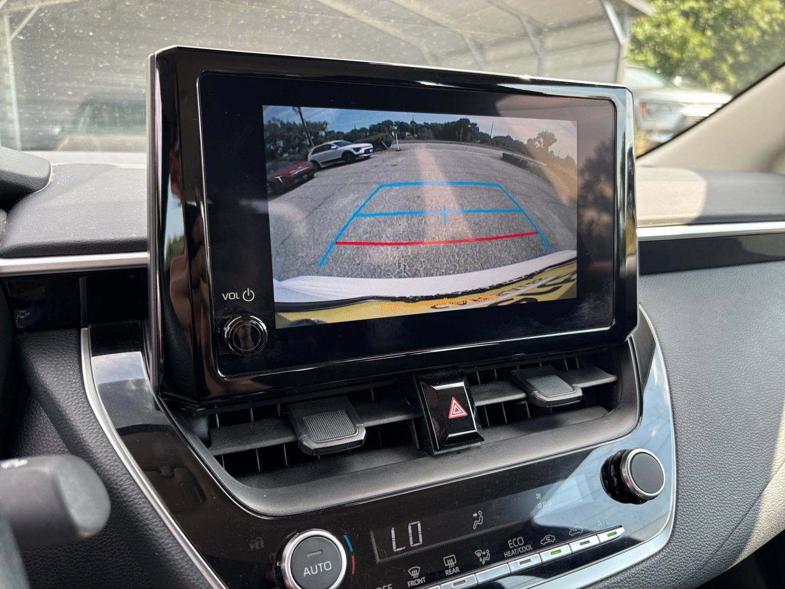 Used 2025 Toyota Corolla LE FWD image 16
