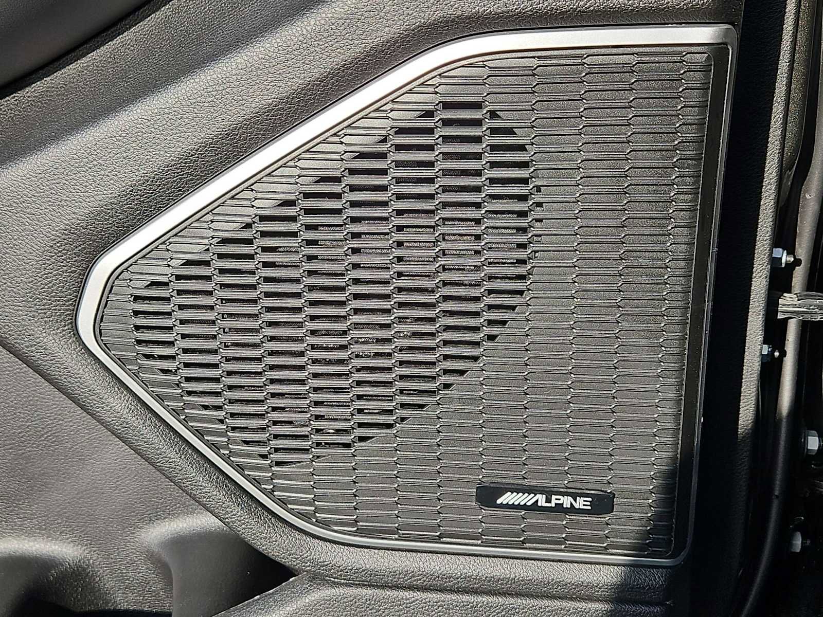 Used 2021 Jeep Grand Cherokee L Limited image 31