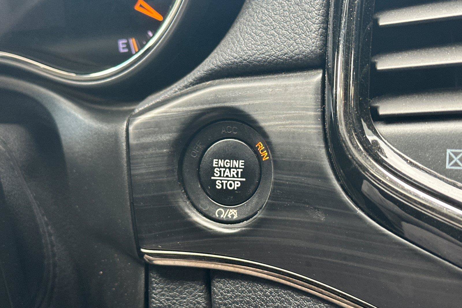 Used 2020 Jeep Grand Cherokee Limited X AWD/4WD image 23
