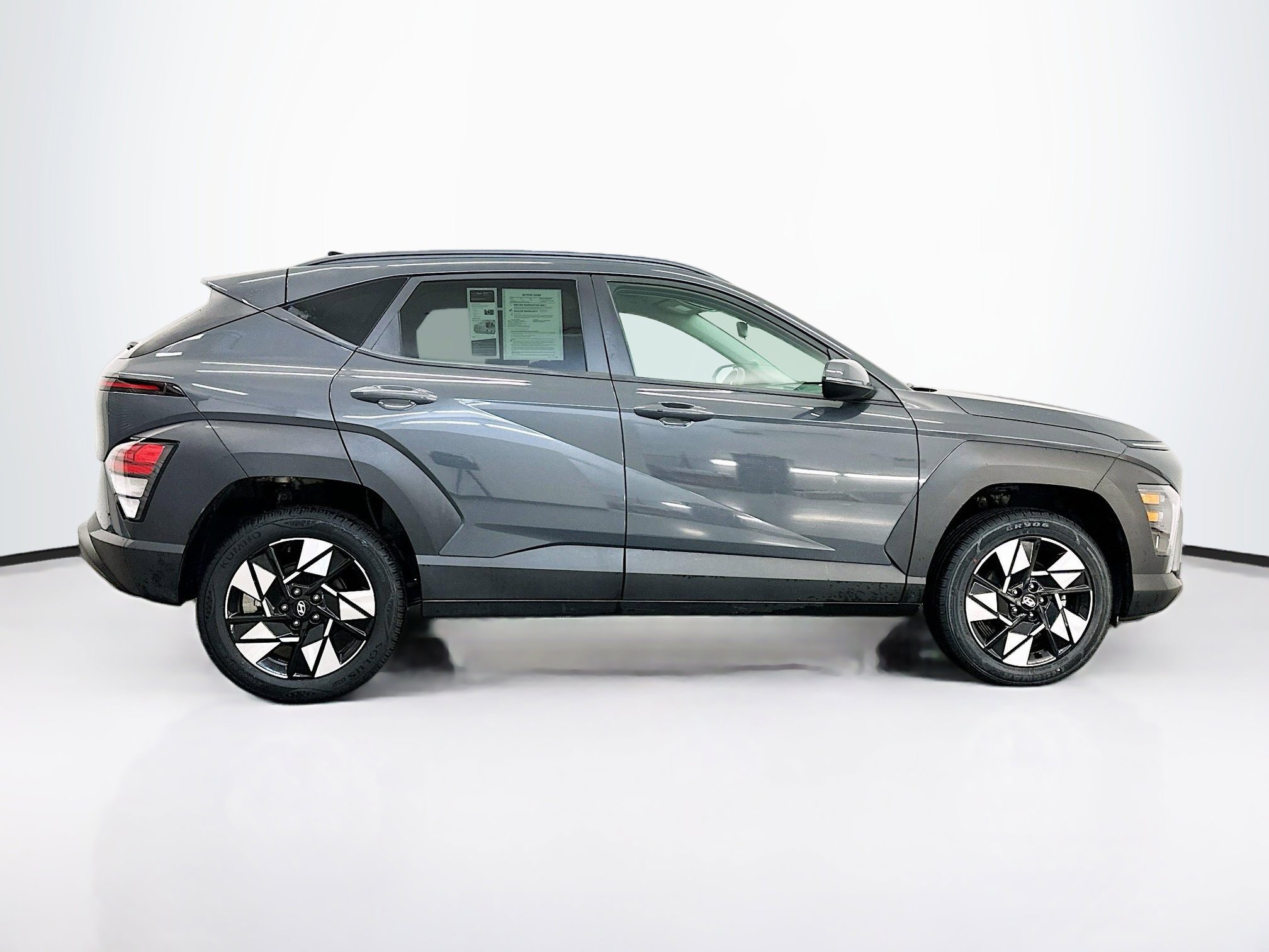 Used 2024 Hyundai Kona SEL image 10