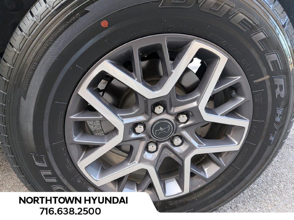 Used 2026 Jeep Wrangler Unlimited Sahara AWD/4WD image 40