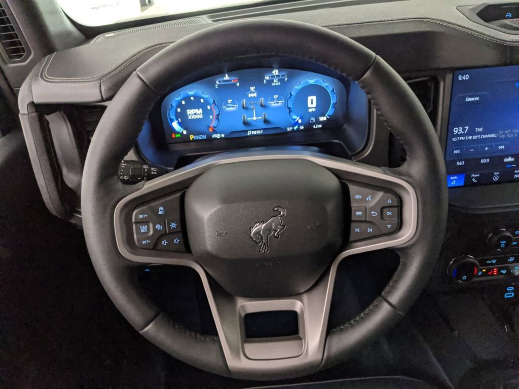 New 2025 Ford Bronco Badlands image 17