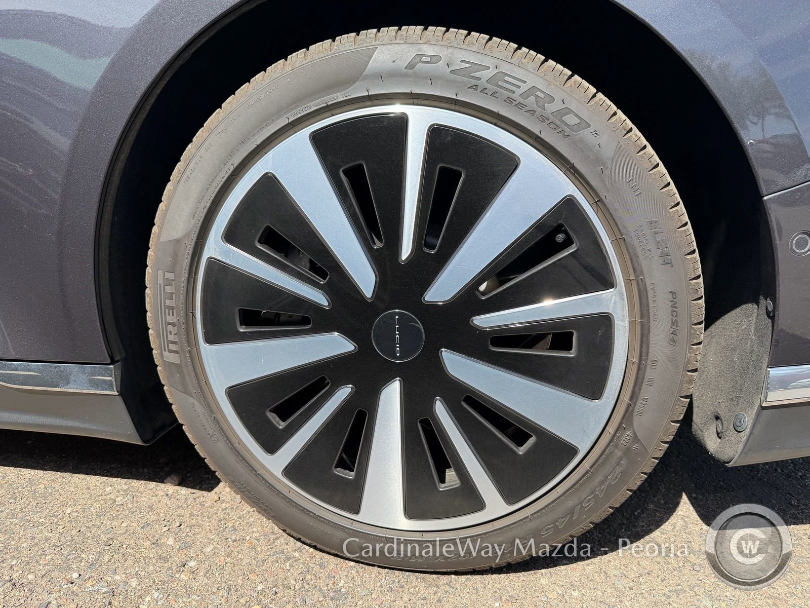 Used 2023 Lucid Air Touring AWD/4WD image 7