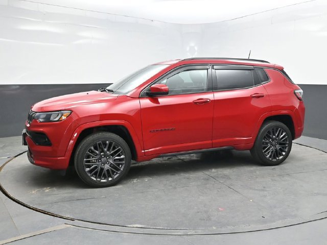 Used 2022 Jeep Compass Limited AWD/4WD image 3