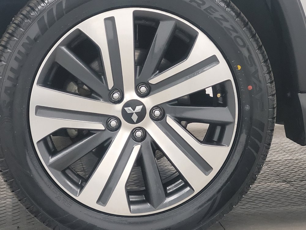 Used 2021 Mitsubishi Outlander Sport ES FWD image 31