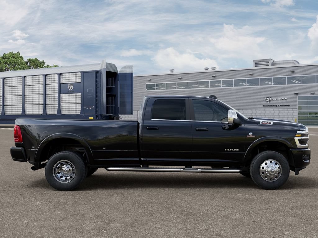 New 2026 RAM 3500 Limited AWD/4WD image 21