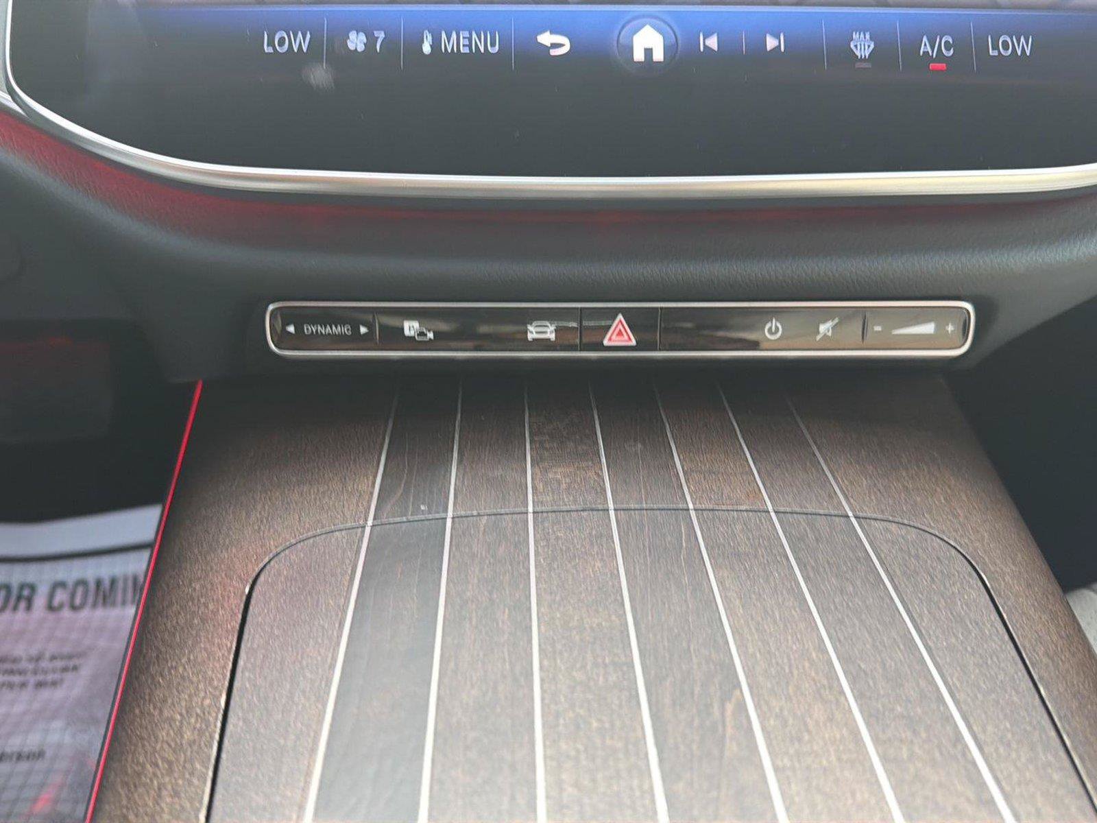 Used 2025 Mercedes-Benz E 350 4MATIC Sedan w/ Winter Package image 25