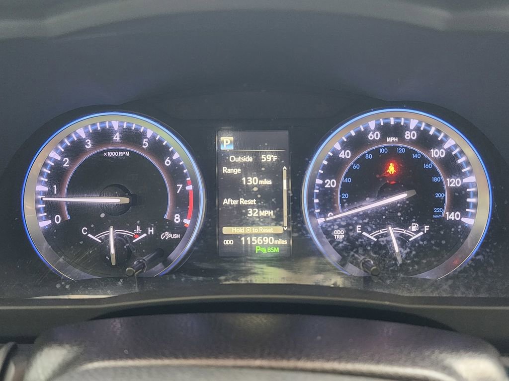 Used 2019 Toyota Highlander Limited FWD image 24