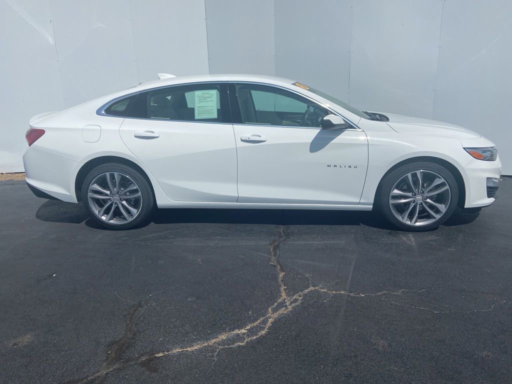 Used 2024 Chevrolet Malibu LT FWD image 14
