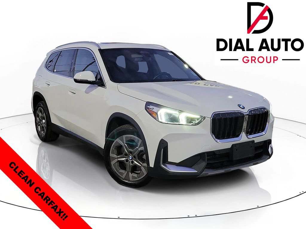 Used 2023 BMW X1 xDrive28i image 1