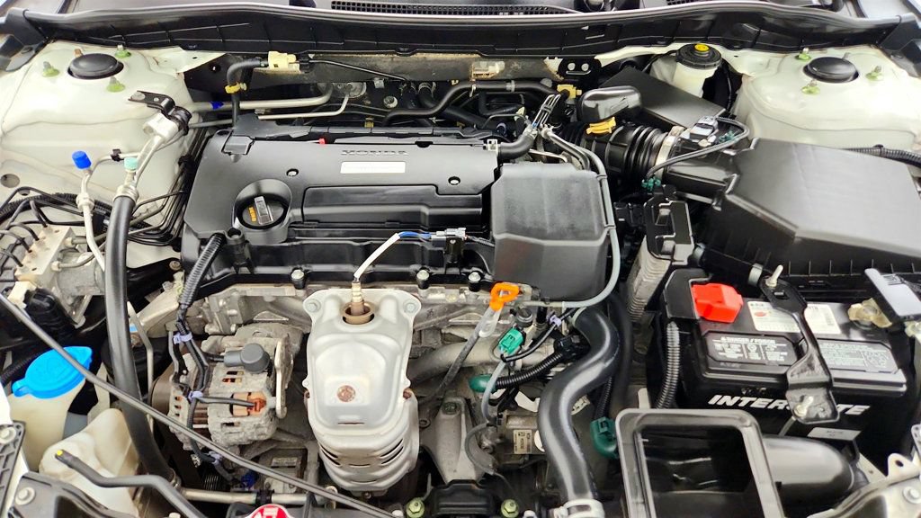 Used 2017 Honda Accord LX image 26