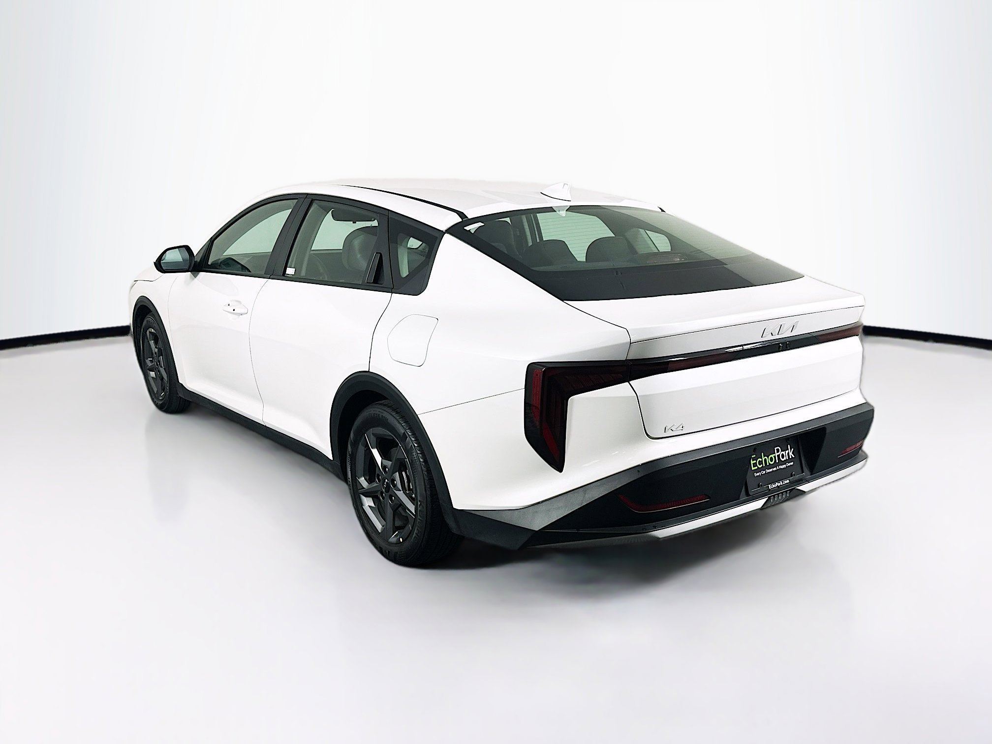 Used 2025 Kia K4 LXS image 5