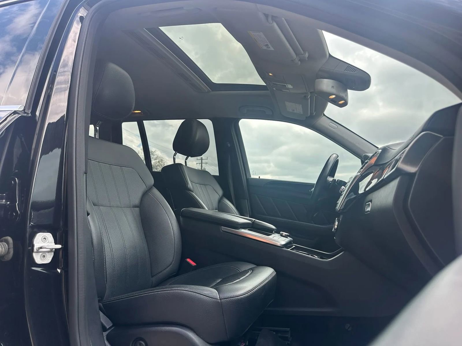 Used 2016 Mercedes-Benz GL 450 4MATIC image 13
