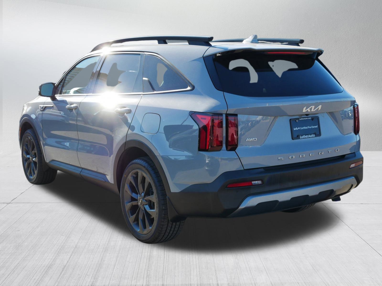 Certified 2022 Kia Sorento X-Line EX image 5