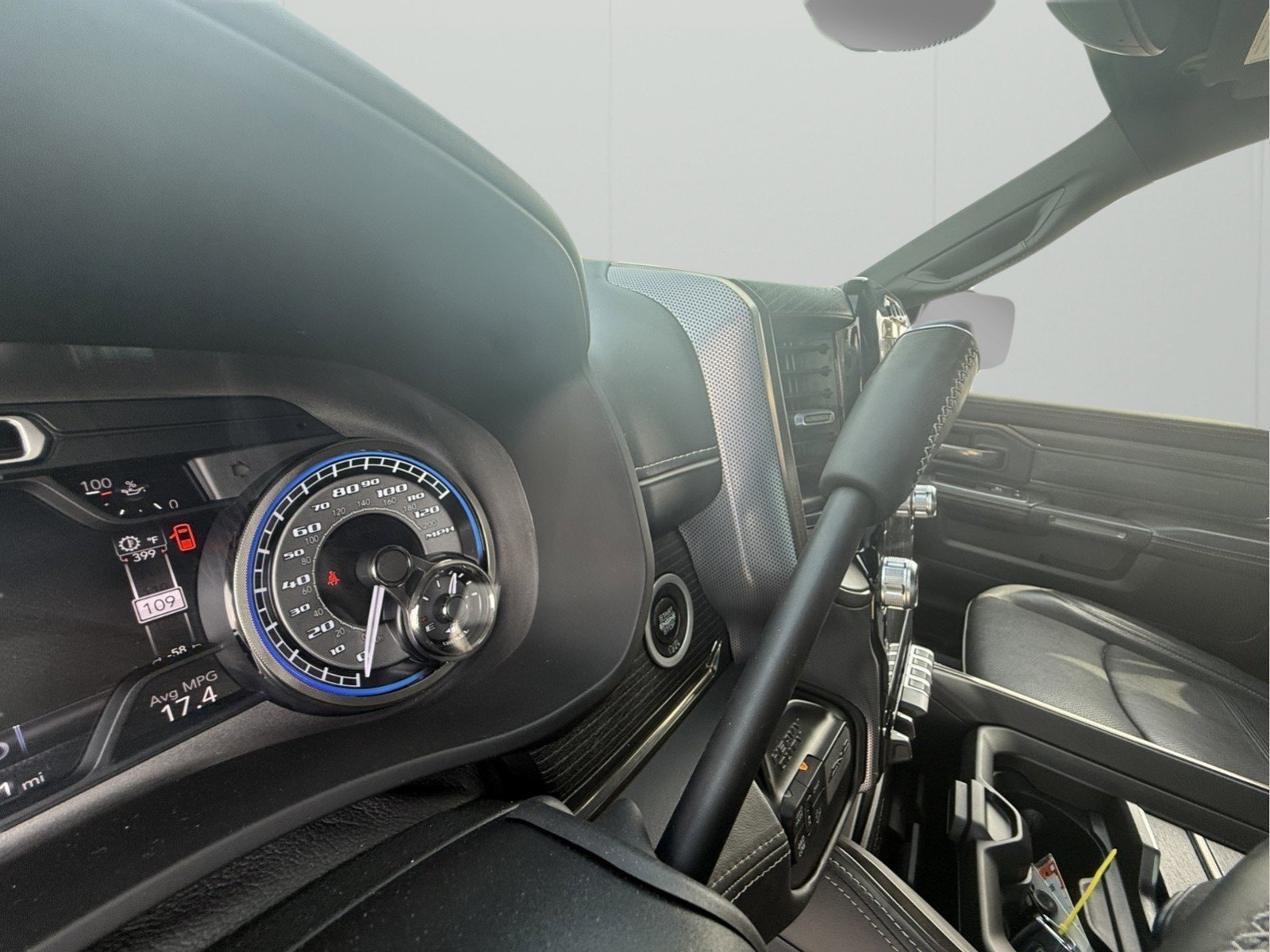 Used 2019 RAM 2500 Limited image 23