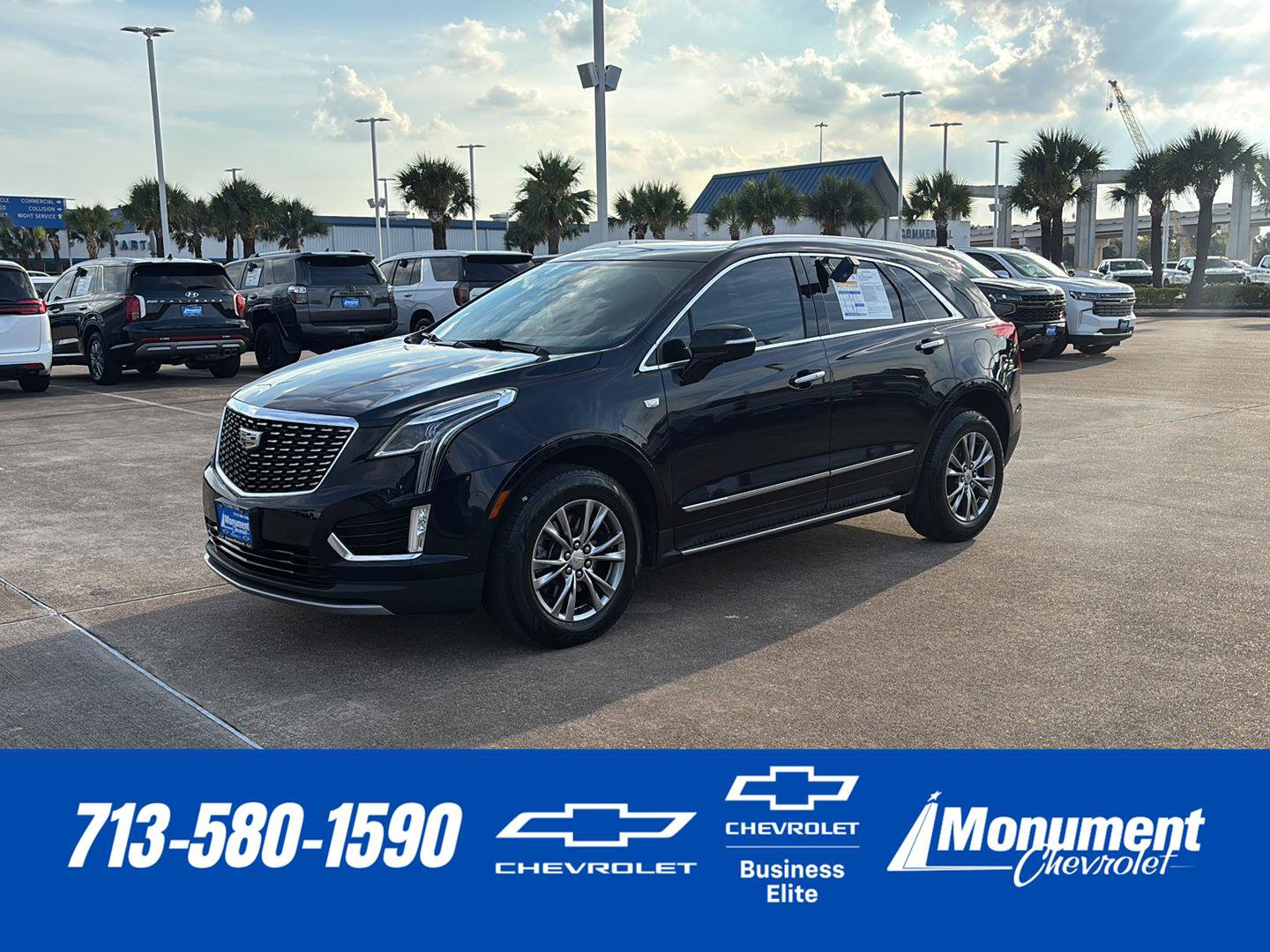 Used 2022 Cadillac XT5 Premium Luxury FWD image 1
