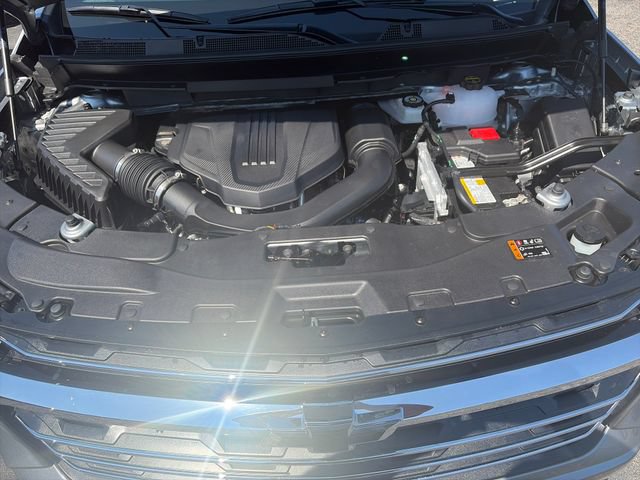 New 2027 Chevrolet Traverse LT w/ LPO, Floor Liner Package AWD/4WD image 15