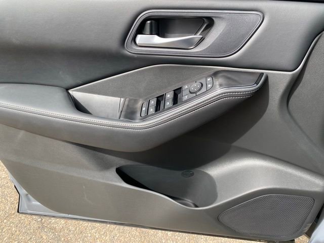 New 2026 Nissan Rogue SV image 13