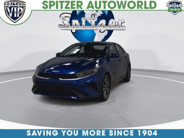 Used 2023 Kia Forte LXS w/ LXS Technology Package FWD image 4