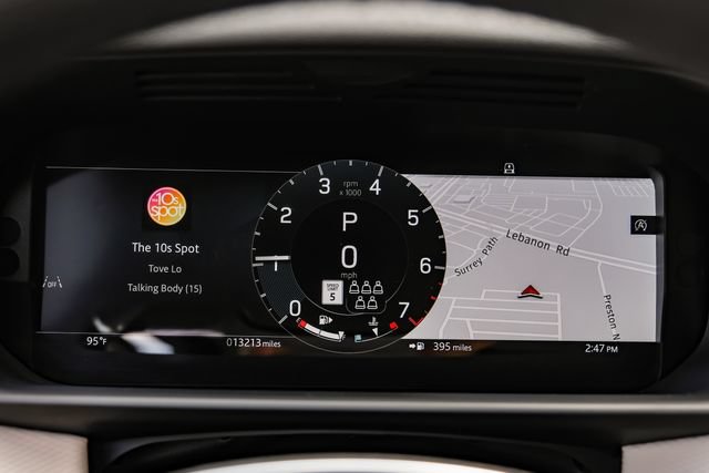 Used 2025 Land Rover Discovery Dynamic SE AWD/4WD image 23
