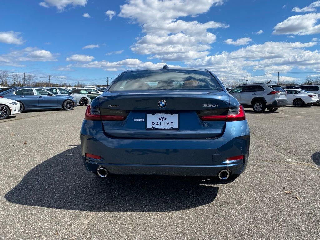 New 2026 BMW 330i xDrive Sedan w/ M Sport Package image 3
