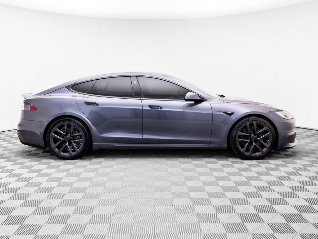 Used 2021 Tesla Model S Plaid image 8