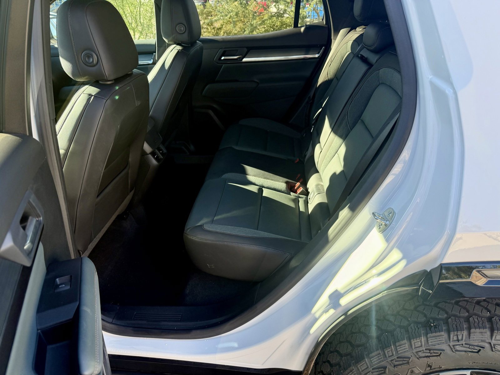 Used 2026 GMC Terrain AT4 image 12