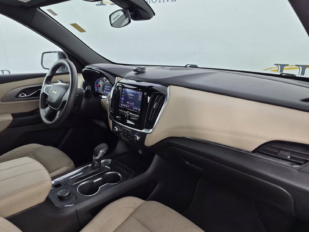Certified 2023 Chevrolet Traverse LS FWD image 37