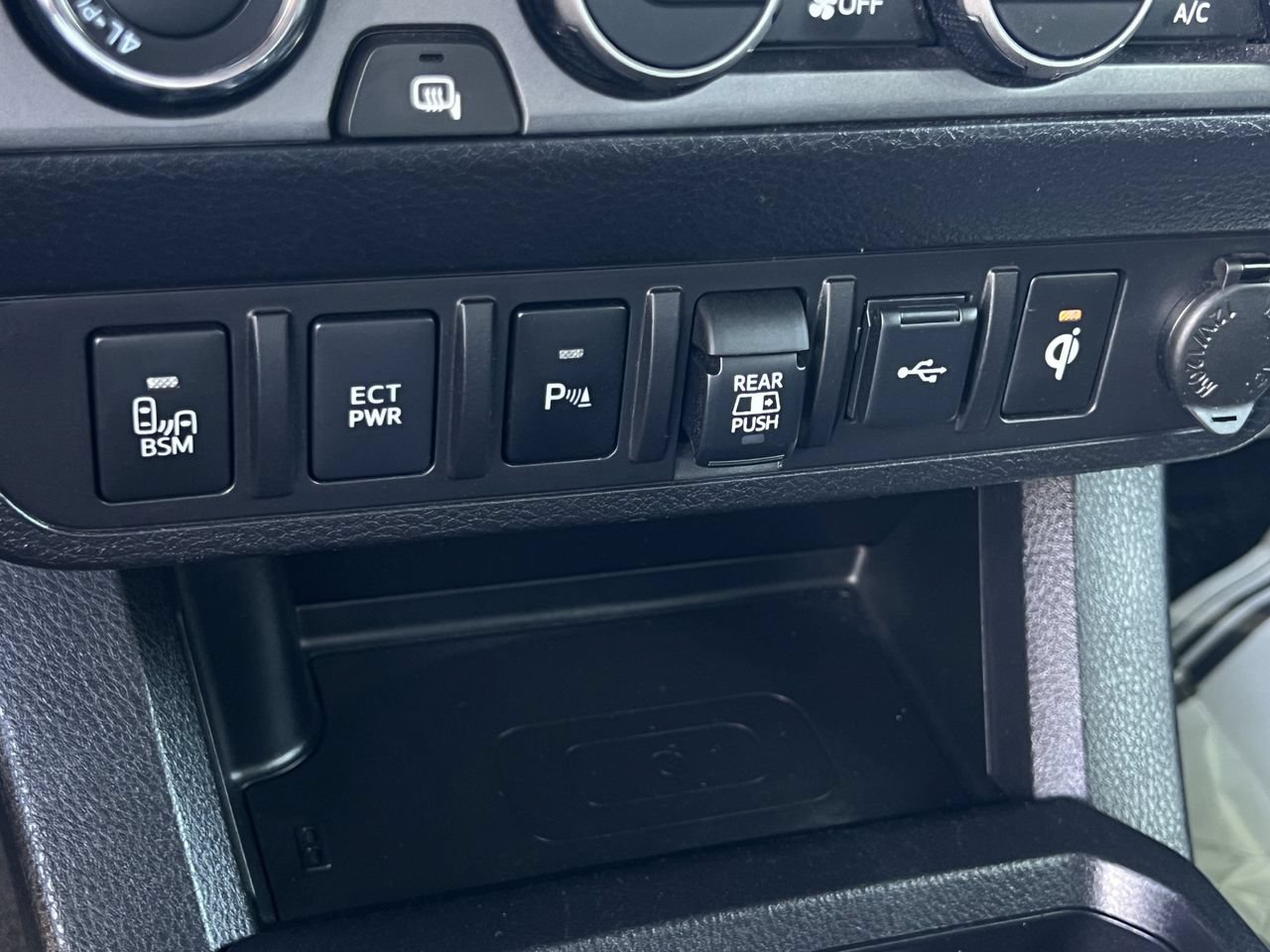 Used 2022 Toyota Tacoma TRD Pro AWD/4WD image 21