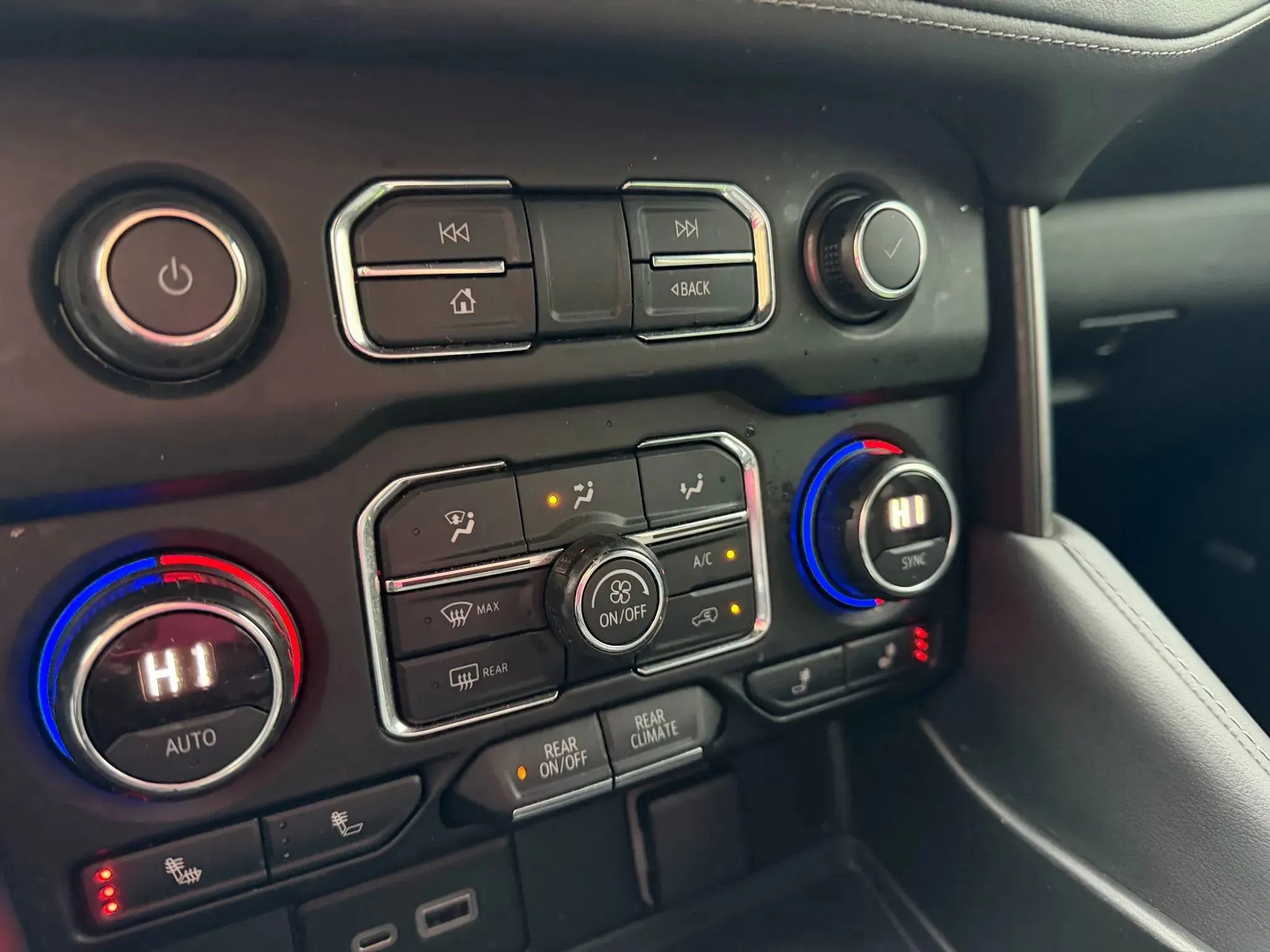 Used 2021 Chevrolet Tahoe LT image 20