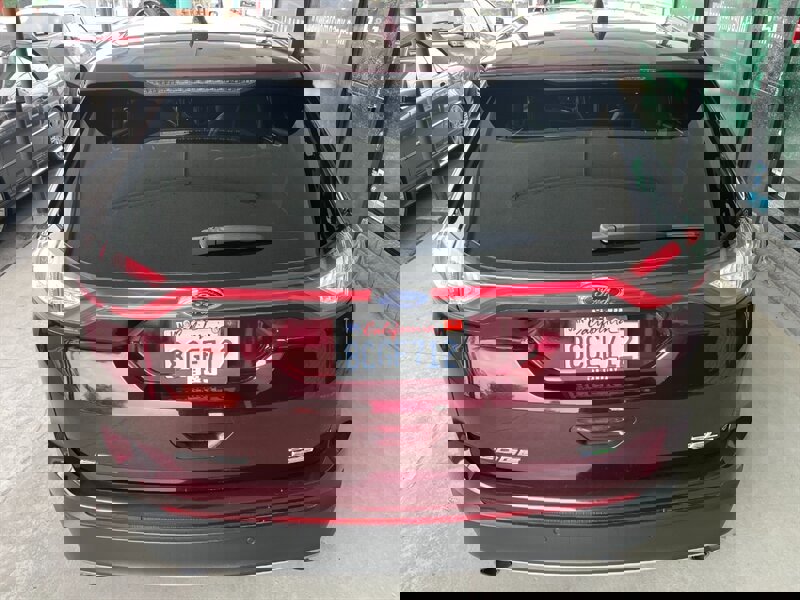 Used 2018 Ford Edge SEL w/ Equipment Group 201A image 15