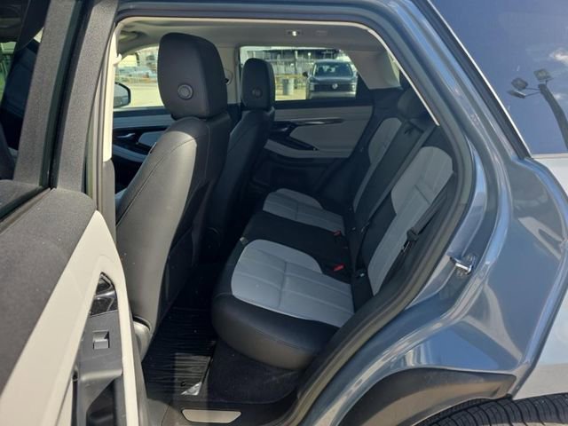 Used 2023 Land Rover Range Rover Evoque R-Dynamic S image 12