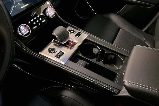 Certified 2025 Jaguar F-PACE R-Dynamic S image 19