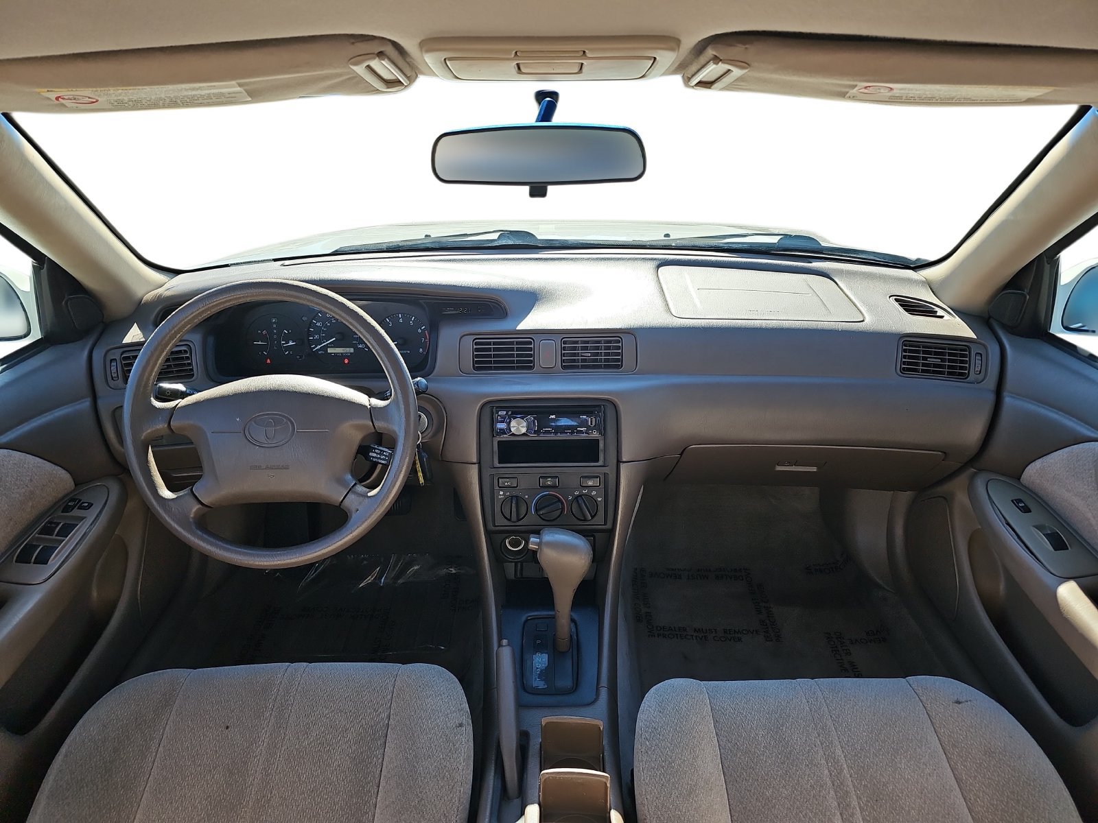 Used 2000 Toyota Camry LE FWD image 13