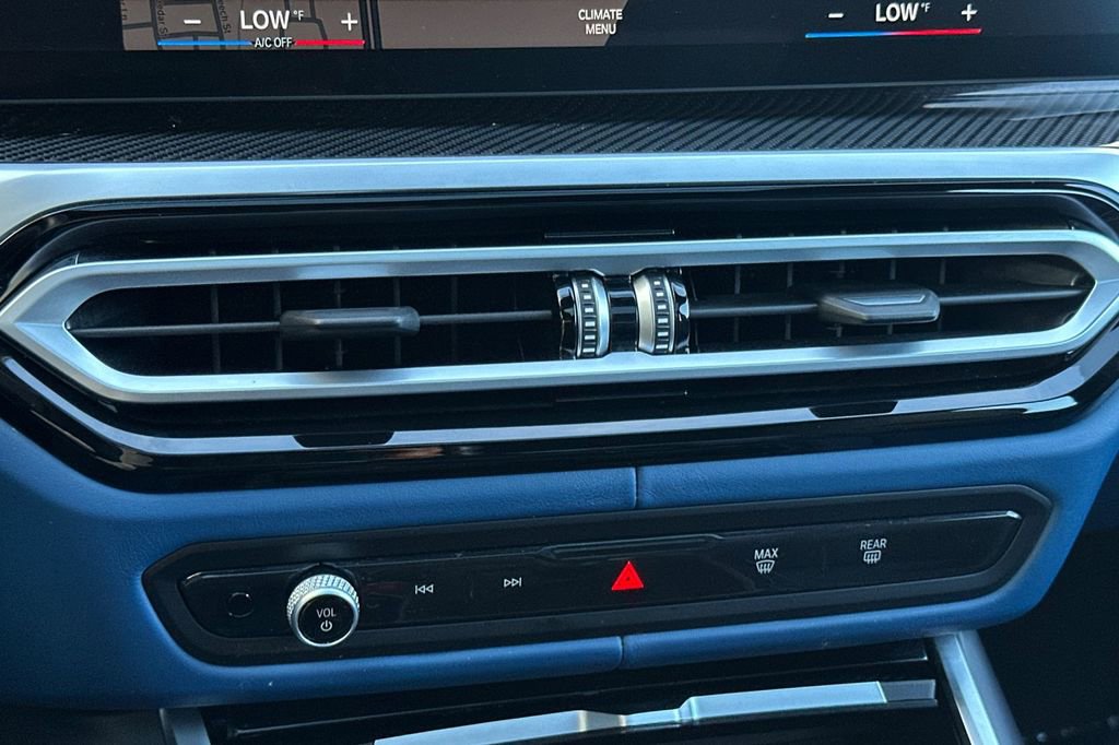 Used 2023 BMW M3 image 23