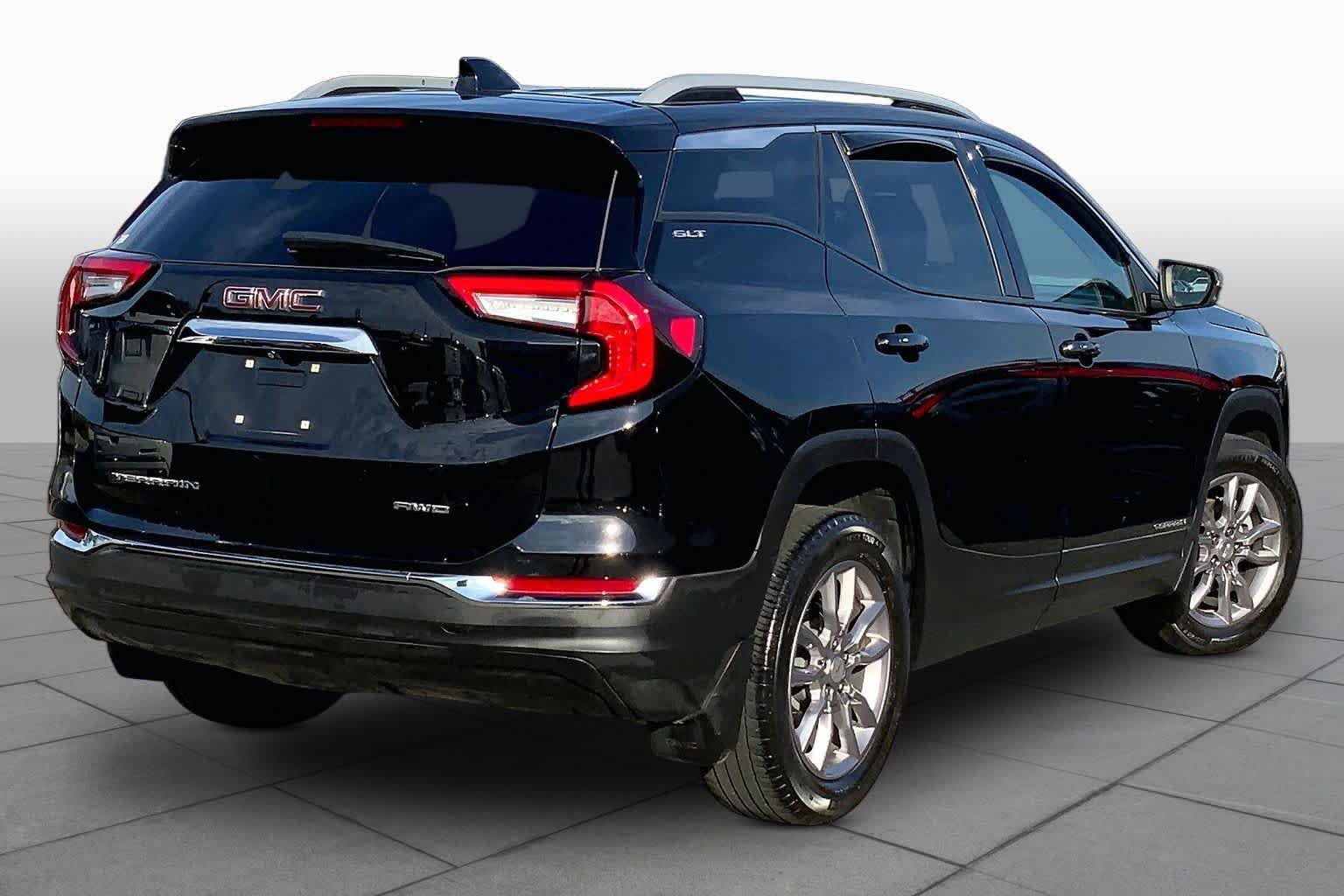 Certified 2022 GMC Terrain SLT AWD/4WD image 13