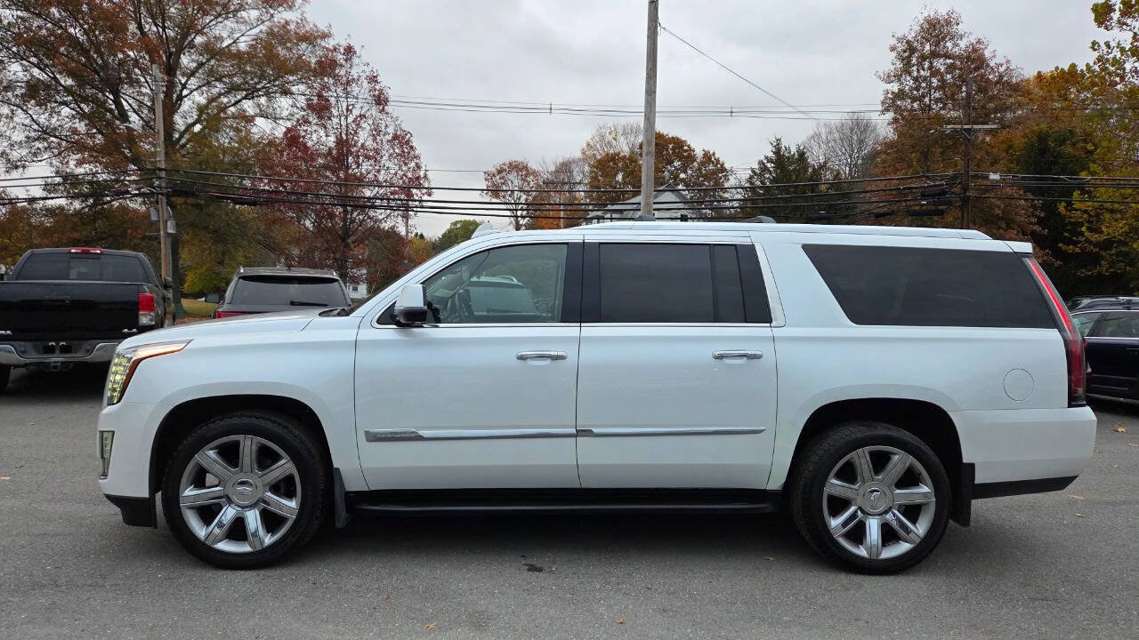 Used 2016 Cadillac Escalade ESV Premium image 7
